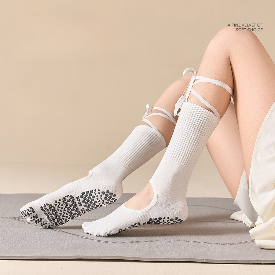 Women's Lace-Up Grip Yoga Sock - đánh giá và giá Pilates Yoga Origin